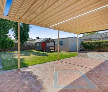 Stylish Family Living in Prime Location - Photo 4