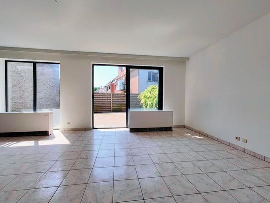 Appartement te huur - Photo 1