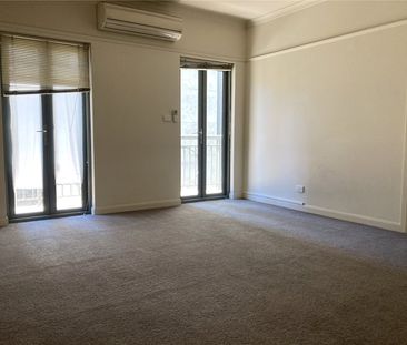 609/547 Flinders Lane - Photo 2
