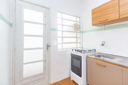 Apartamento com 1 quarto e 45m² para alugar em Petrópolis, Porto Alegre. - Photo 2