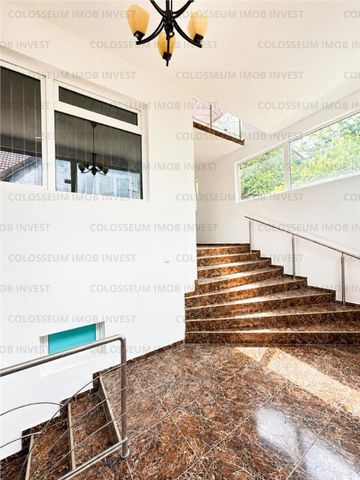 Casă 5 camere | Curte 500 mp | pretabil firme | Răcădău - Fotografie 4