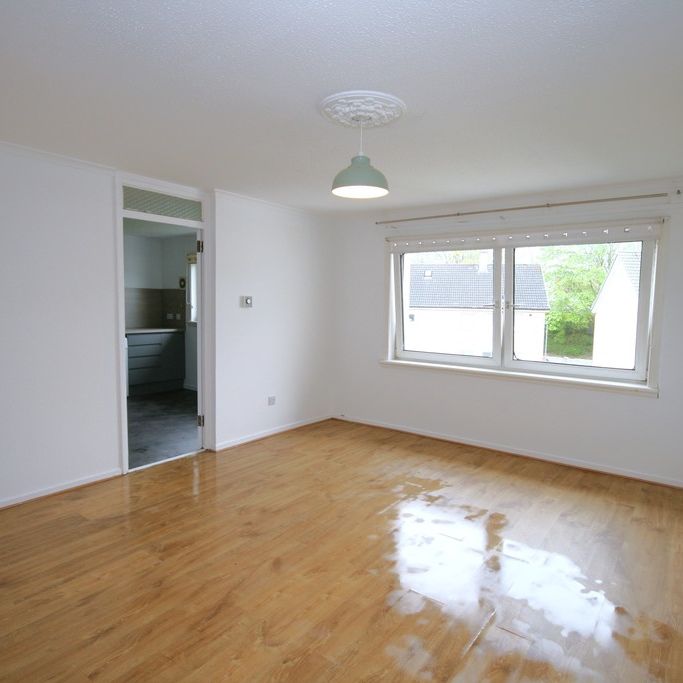 Cockenzie Street, Spacious 2 Bed Unfurnished Apartment, Greenfield – Available 11/05/2026 - Photo 1