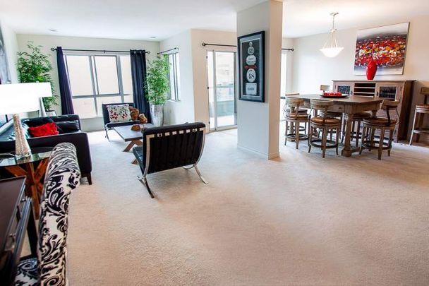 City Place II - Photo 1