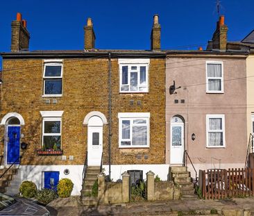 Mount Pleasant, Chatham - Photo 1