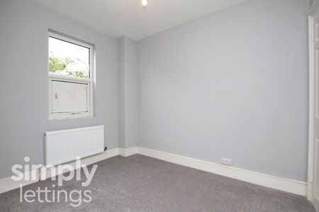 1 Bed property for rent - Photo 2