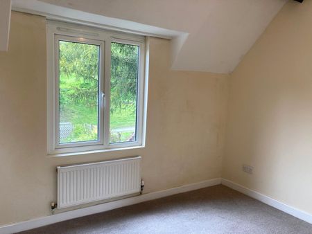 33 Broadstone - Photo 3