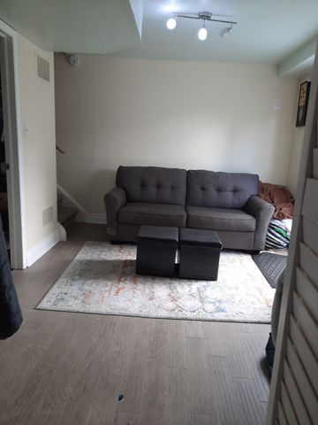 For Lease - 29 Fanshawe Drive, Brampton, Ontario - Photo 2