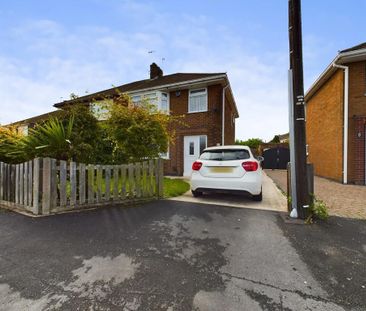 3 bedroom semi-detached house to rent - Photo 3