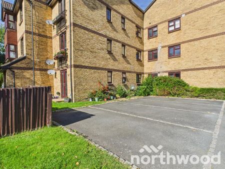 1 bedroom flat to rent - Photo 5