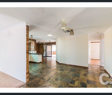 Great Size Family Home! - Photo 1