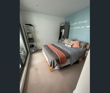 Modern 1-Bedroom Apartment for Lease - Photo 6