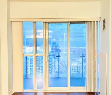 For Lease - 50 Absolute Avenue Unit# 3703, Mississauga, Ontario - Photo 3