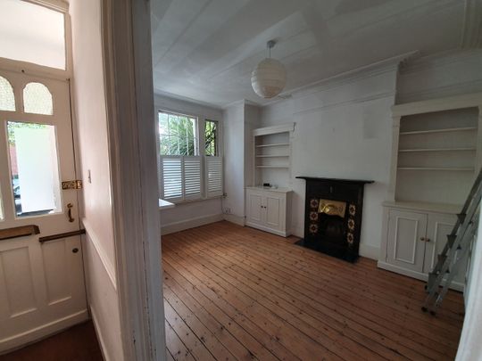 2 Bed Flat, St. Anns Road, SW13 - Photo 1