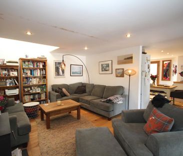 4 bedroom terraced house to rent - Photo 2