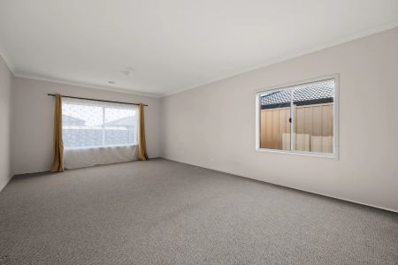 18 Mullans Street, Melton South. - Photo 3