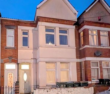 4 bedroom terraced house to rent - Photo 1