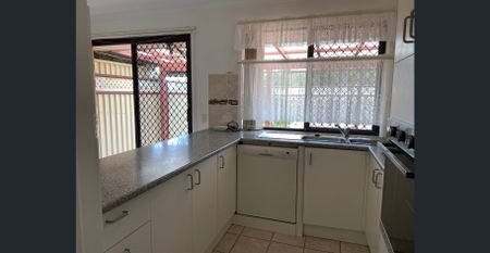 Picture perfect duplex - Photo 5