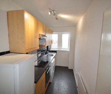 33 Taits Lane, West End, Dundee - Photo 3