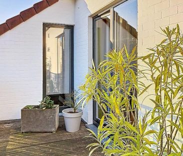 Luxe villa-appartement met dubbele garage en prachtig uitzicht in K... - Photo 6