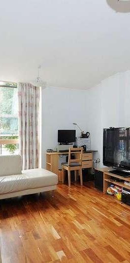 Cassilis Road, E14 - Photo 1