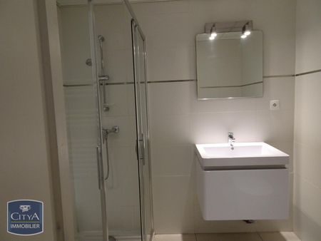 Location Appartement 1 pièce 27m² GRENOBLE 38000 - Photo 3
