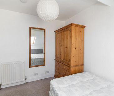 Falmouth Road, Heaton, Newcastle Upon Tyne - Photo 5