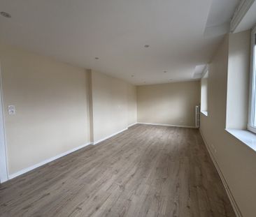Appartement 4 pièces à - Photo 2