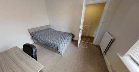 4 bedroom house to rent - Photo 3