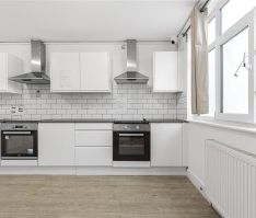 Coldharbour Lane, London, SW9 - Photo 1