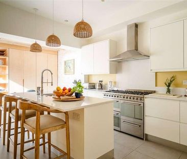 Salford Road, London, SW2 - Photo 6