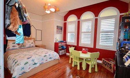 For Lease - 7009 Lessard Lane, Mississauga, Ontario - Photo 3