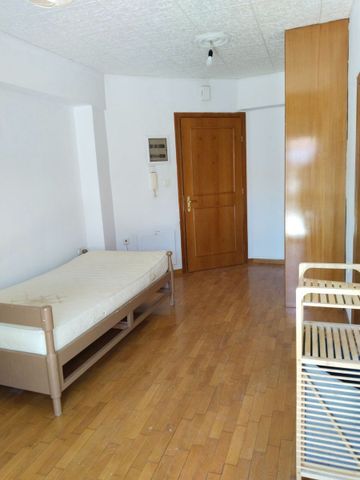 Studio/Γκαρσονιέρα για ενοικίαση Κέντρο (Φλώρινα) - Φωτογραφία 3