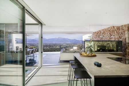 4 room luxury Villa for rent in Costitx, Spain - Photo 2