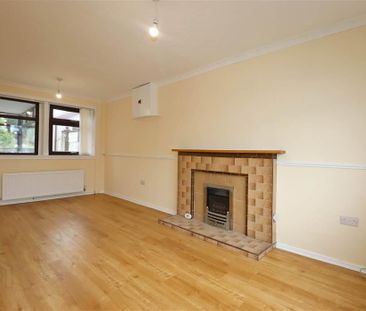 59 Benson Street, Lisburn, BT28 2AD - Photo 2