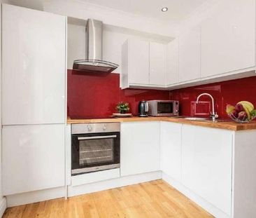 Finchley Road, Child's Hill, NW2 - Photo 1