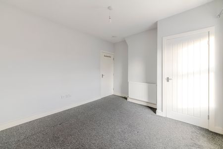 Utilities & More - Photo 3