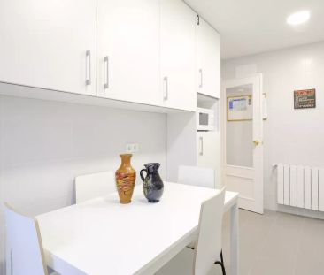Single Bed in Stylish rooms ideal for female professionals and post... - Photo 1