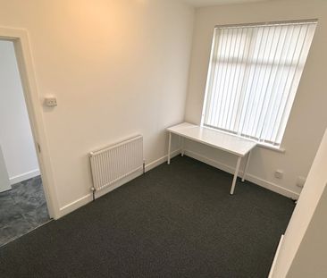 Cecil Square, - Photo 3