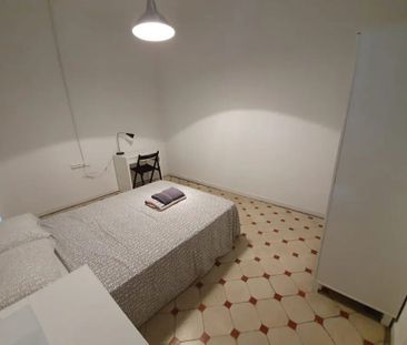 Ronda de Sant Antoni, Barcelona, Catalonia 08001 - Photo 1