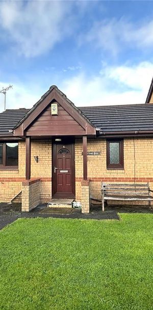 2 bedroom bungalow to rent - Photo 1