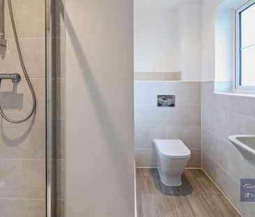 Wren Drive, Finberry, Ashford, TN25 - Photo 5