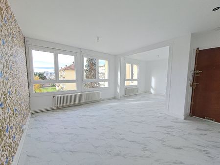 Location Appartement 4 pièces 60m² - Photo 3