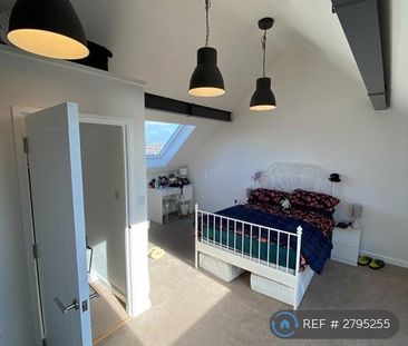 3 bedroom maisonette to rent - Photo 5