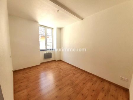 Location Appartement 3 pièces 48 m2 à Lons-le-Saunier - Photo 2