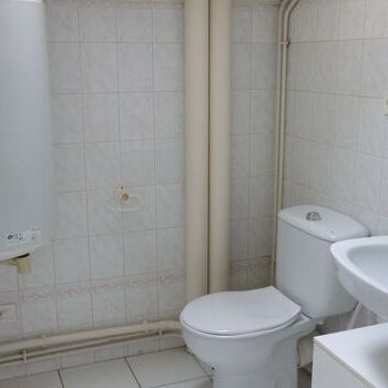 Appartement 2 pièces 23m2 REIMS 420 euros - Photo 1