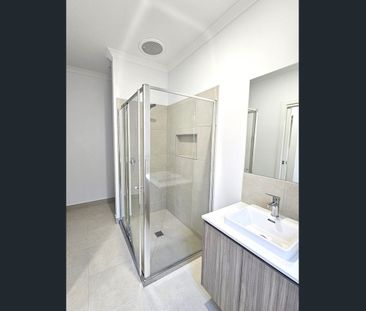 Near New Four Bedroom Home! - Photo 2