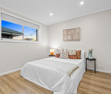 A Family Home! - Photo 4