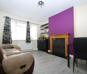 2 Bed Maisonette, Martin Crescent, CR0 - Photo 1