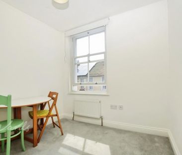 2 bedroom terraced house to rent - Photo 6