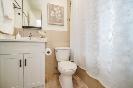 For Lease - 47 Greendale Avenue Unit# Upper, Toronto, Ontario - Photo 4